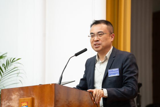 Professor Zheng (Michael) SONG, Wei Lun Professor of Economics and Head of Department of Economics of the Chinese University of Hong Kong, Fellow of Econometric Society, delivers a keynote speech.